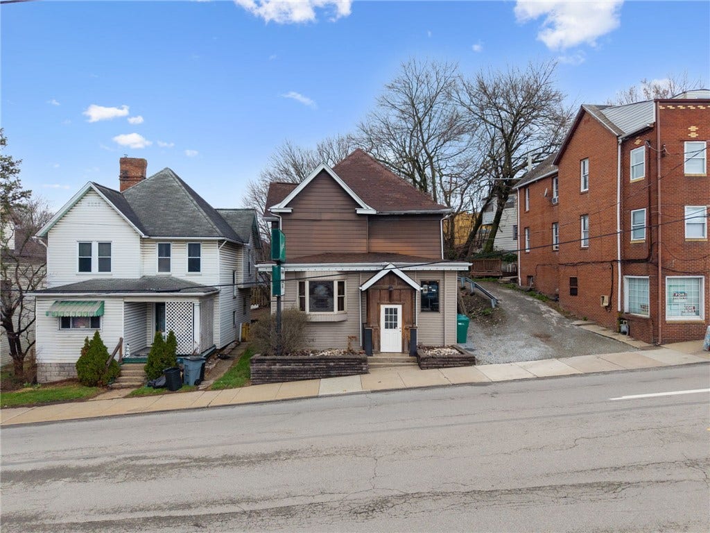 534 S MAIN STREET, Greensburg, PA 15601
