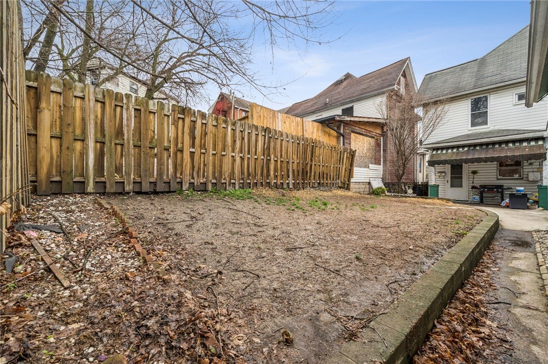 534 S MAIN STREET, Greensburg, PA 15601