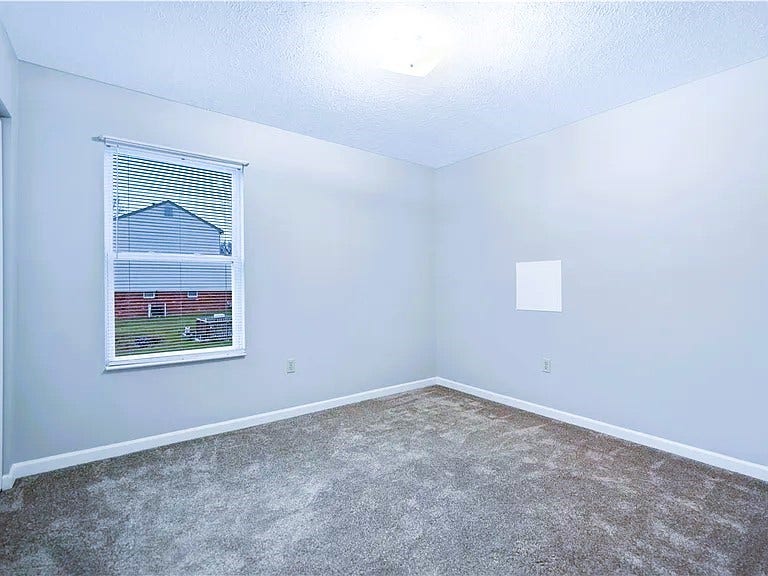 401 Lexington Dr, Greensburg, PA 15601