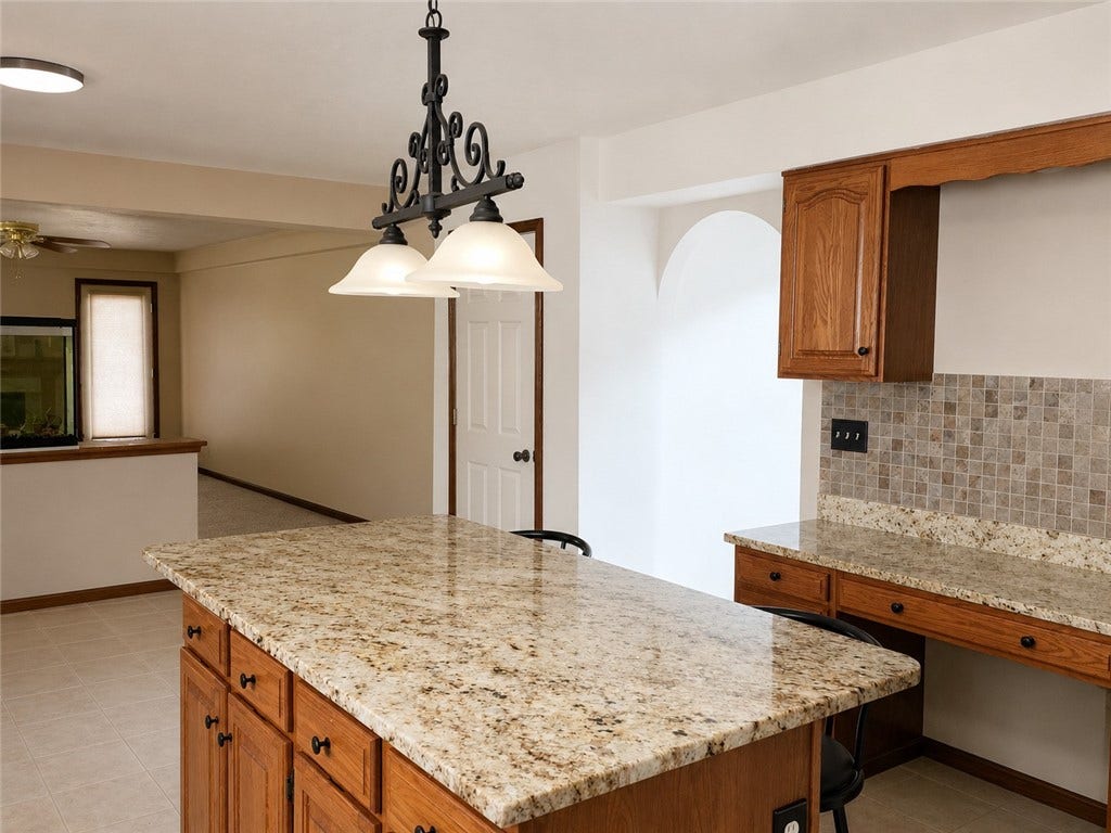 401 Lexington Dr, Greensburg, PA 15601
