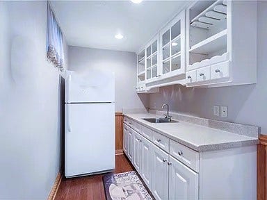 401 Lexington Dr, Greensburg, PA 15601