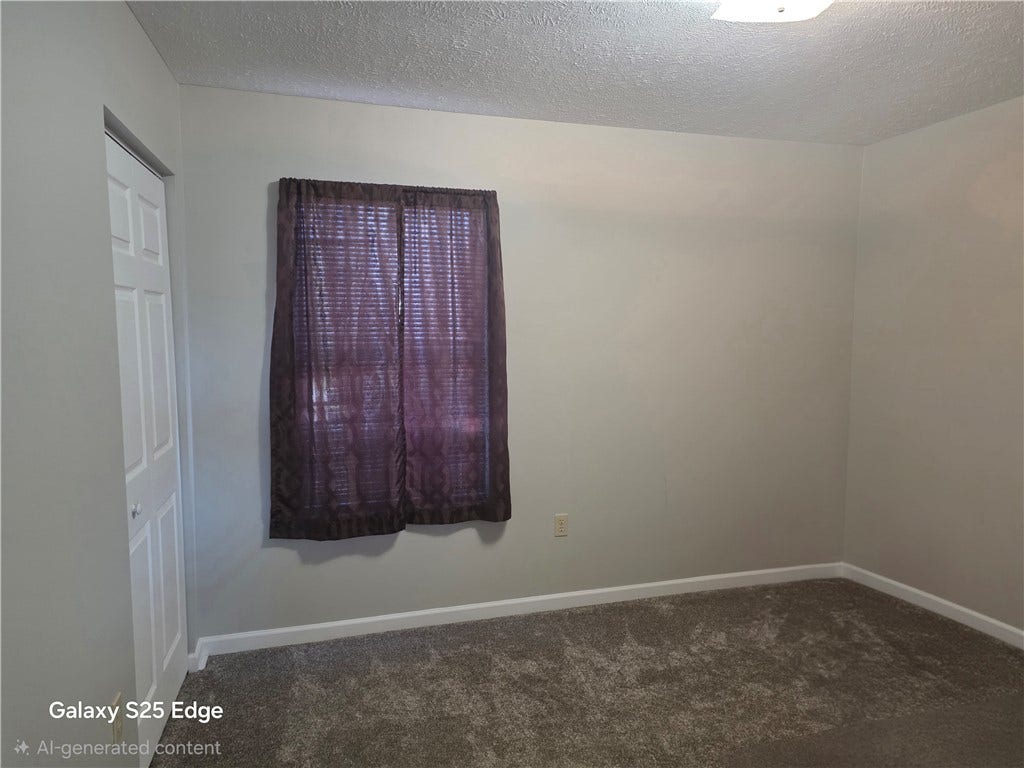 401 Lexington Dr, Greensburg, PA 15601