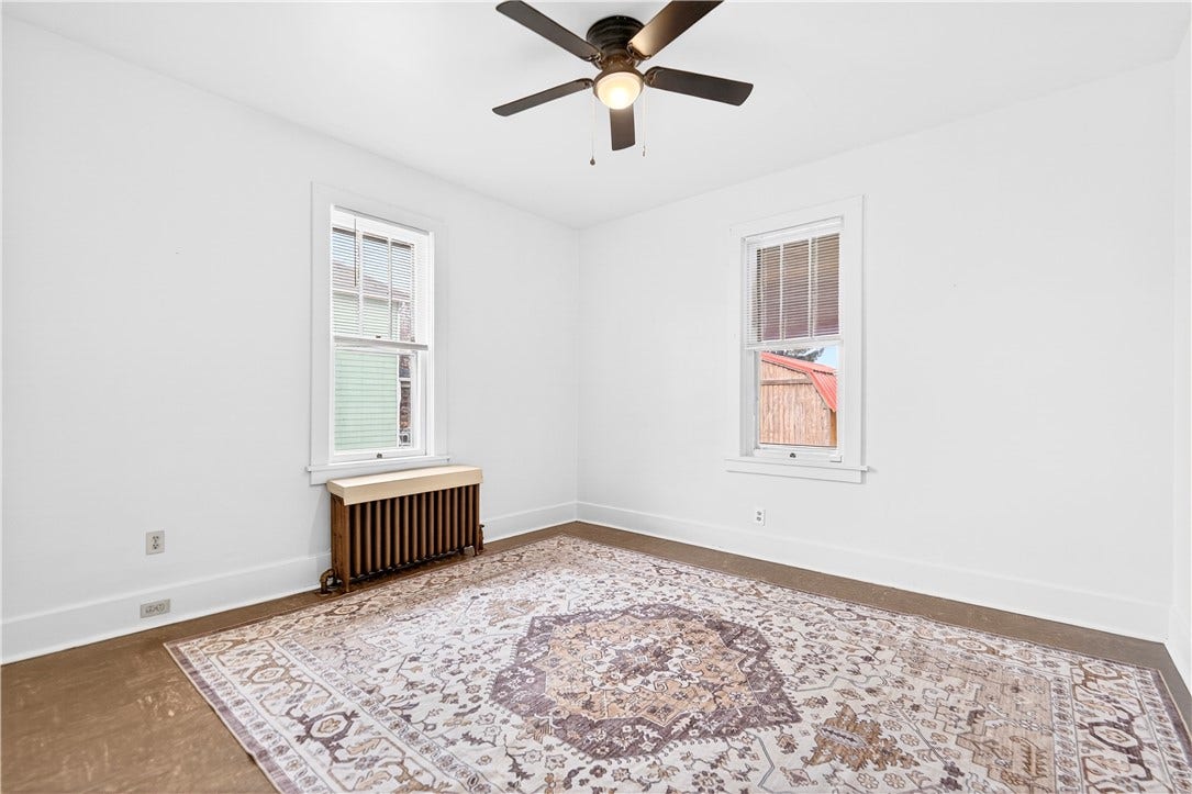 1404 Aetna St, Connellsville, PA 15425