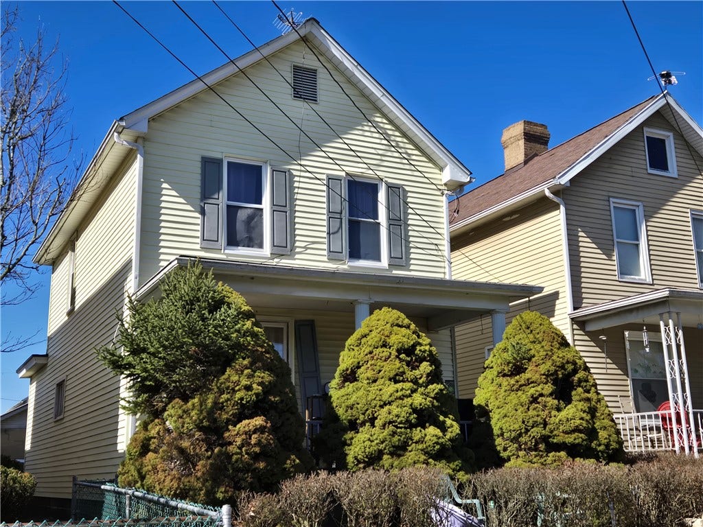 614 Howard St, Brownsville, PA 15417