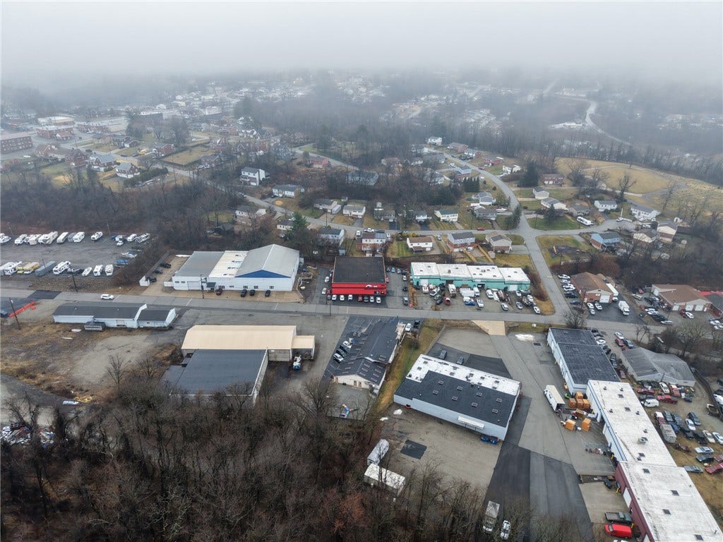 1080 3rd St, North Versailles, PA 15137