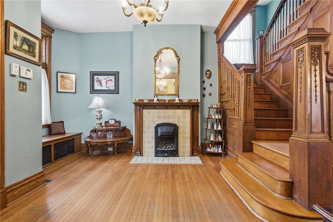 4916 Wallingford St, Pittsburgh, PA 15213