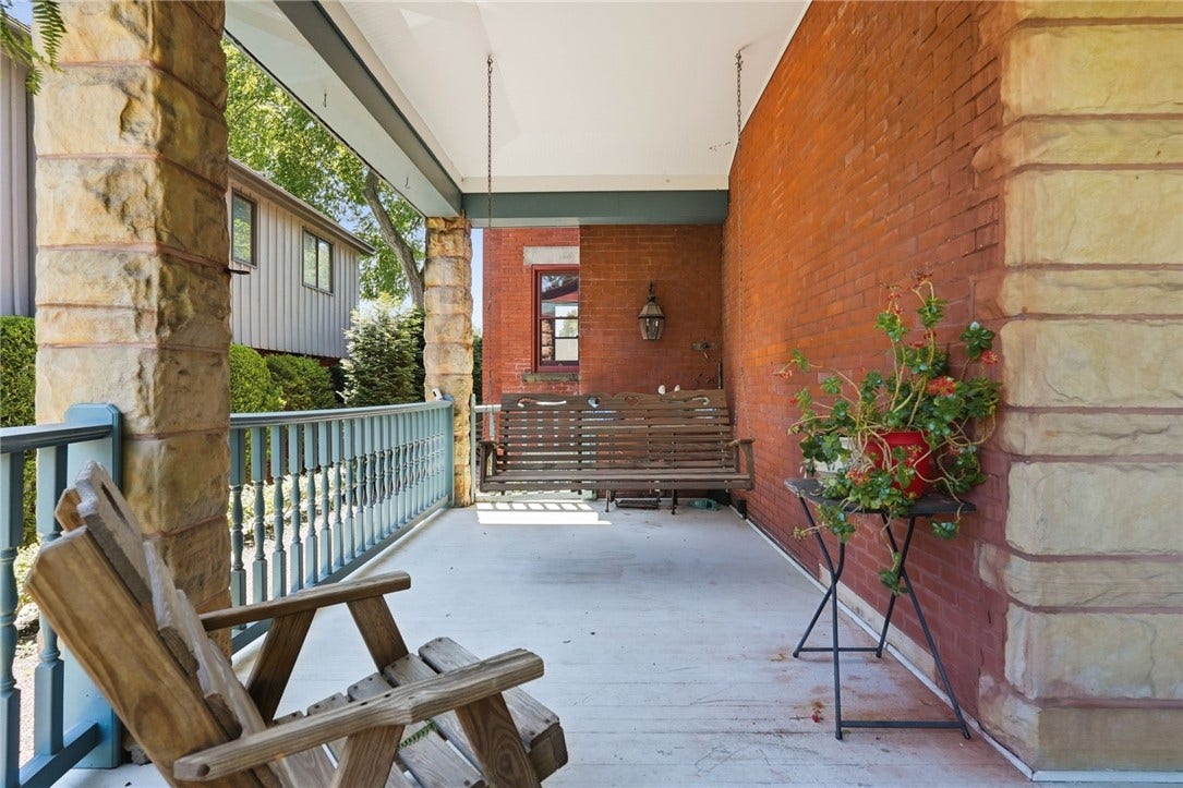 4916 Wallingford St, Pittsburgh, PA 15213