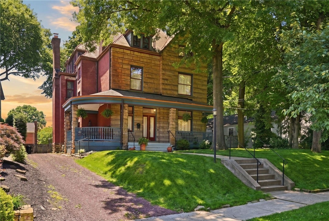 4916 Wallingford St, Pittsburgh, PA 15213