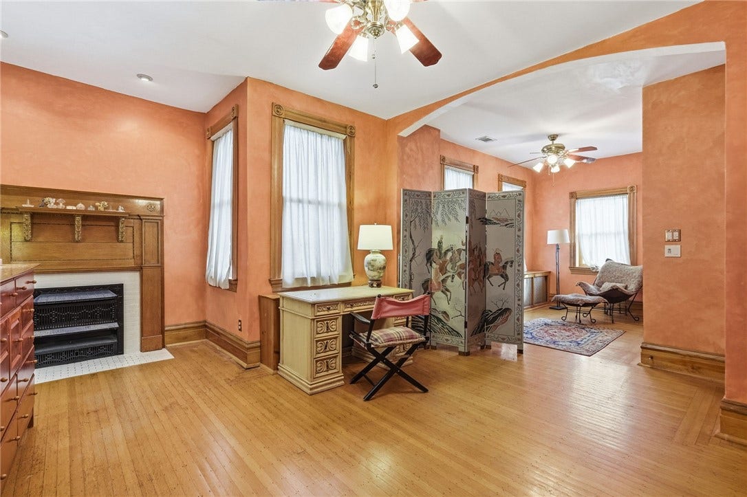 4916 Wallingford St, Pittsburgh, PA 15213