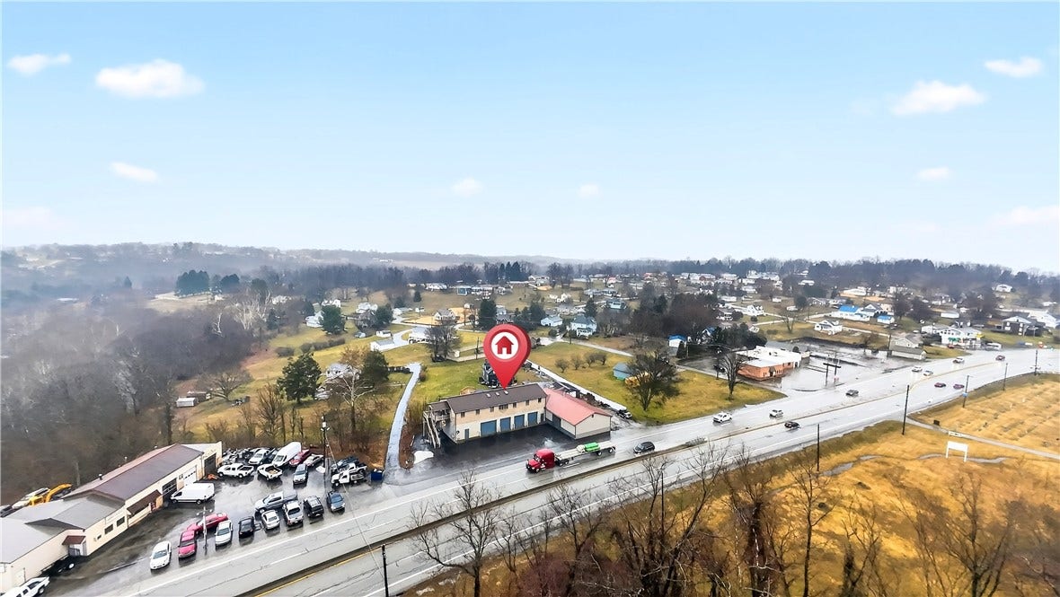 1204 Memorial Blvd, Connellsville, PA 15425