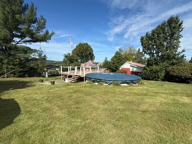 1910 2nd St, Connellsville, PA 15425
