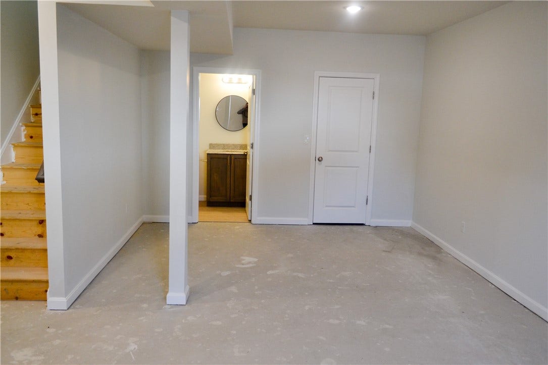 103 Harrowgate Lane, McMurray, PA 15317