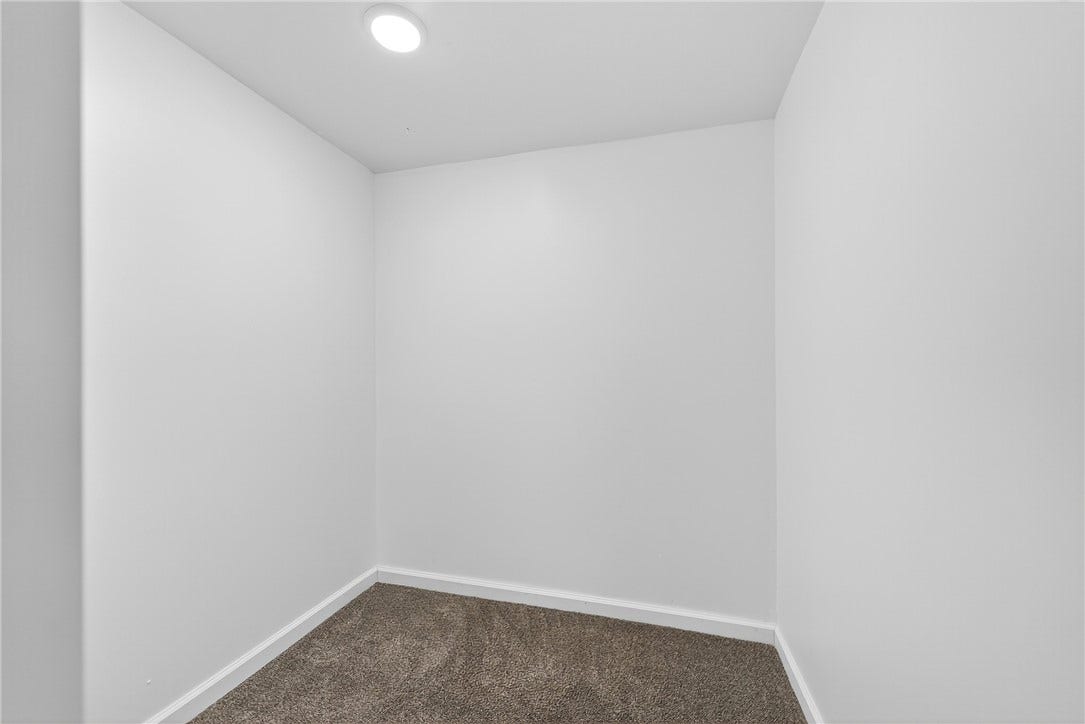 221 Matteo St, Brownsville, PA 15417
