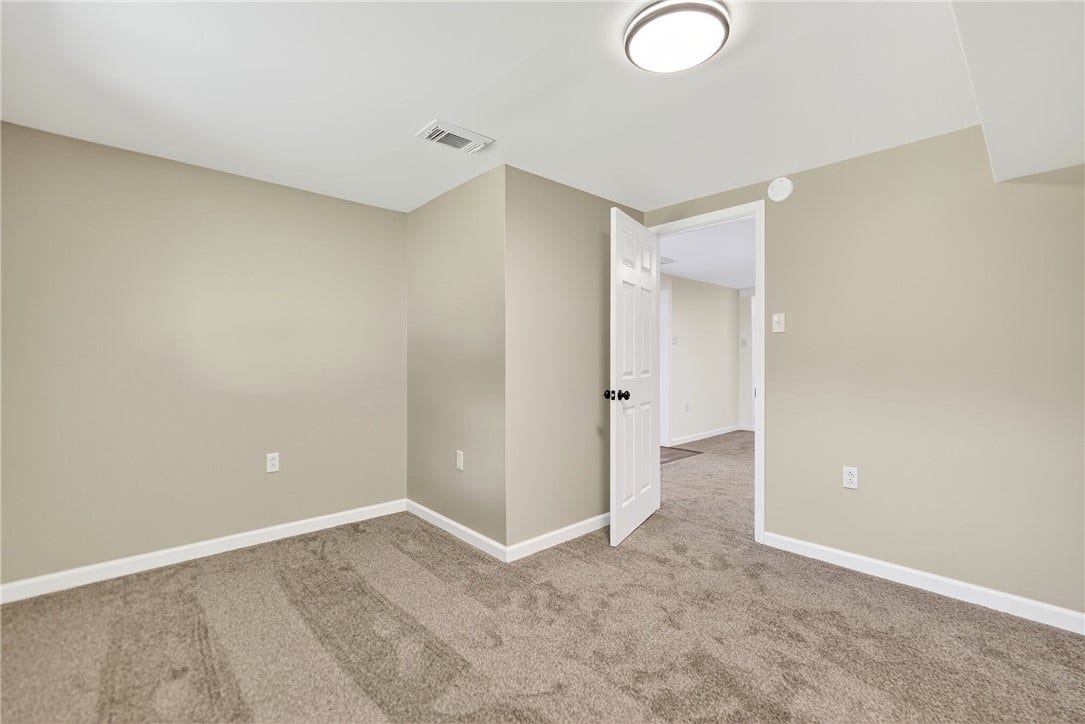 221 Matteo St, Brownsville, PA 15417