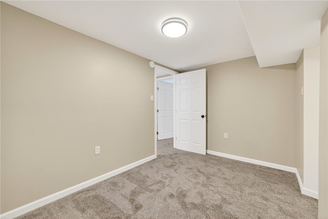 221 Matteo St, Brownsville, PA 15417