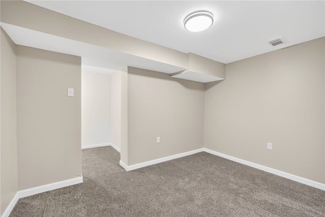 221 Matteo St, Brownsville, PA 15417
