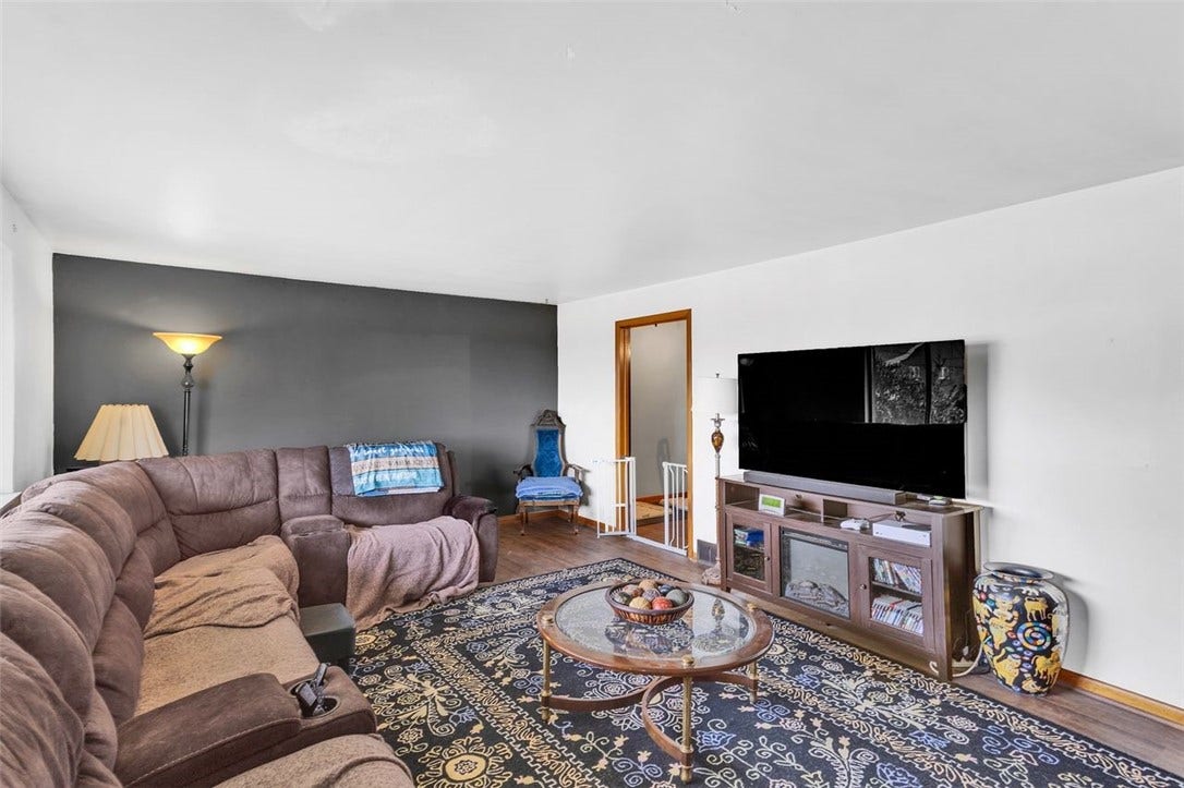 605 Short St, Greensburg, PA 15601