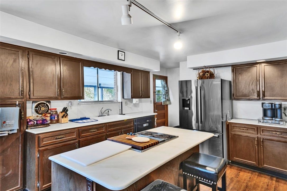 605 Short St, Greensburg, PA 15601