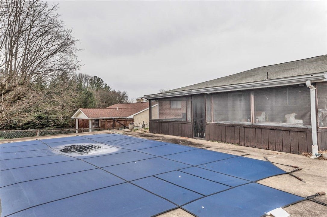 605 Short St, Greensburg, PA 15601