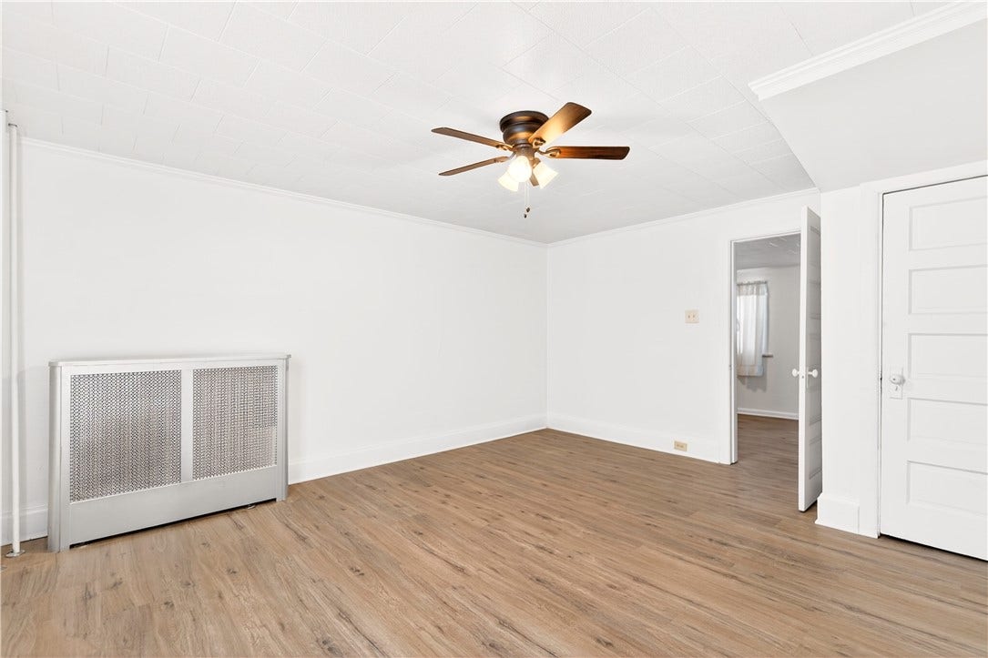 1ST FLOOR BONUS ROOM