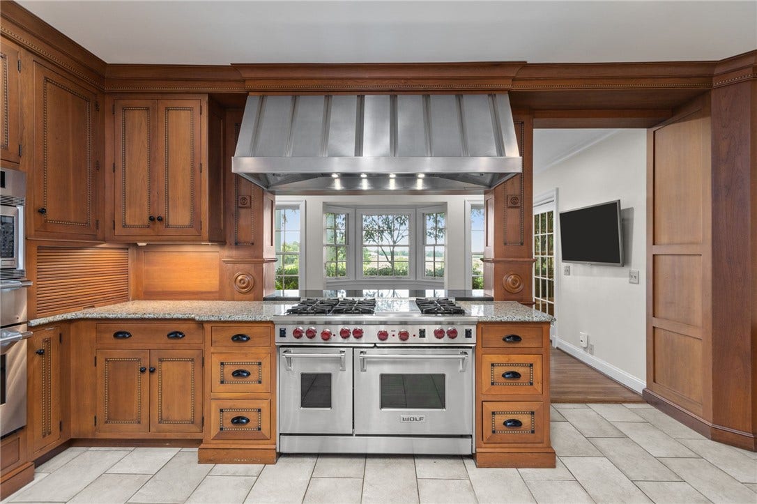 169 Country Club Rd, Sewickley, PA 15143