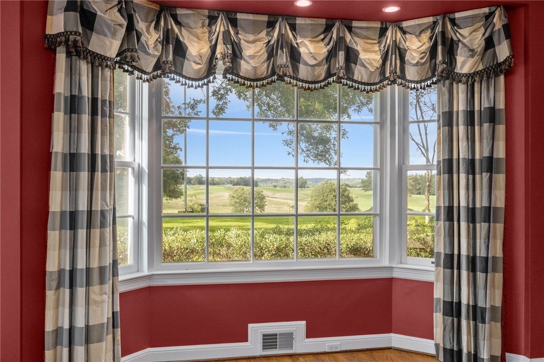 169 Country Club Rd, Sewickley, PA 15143