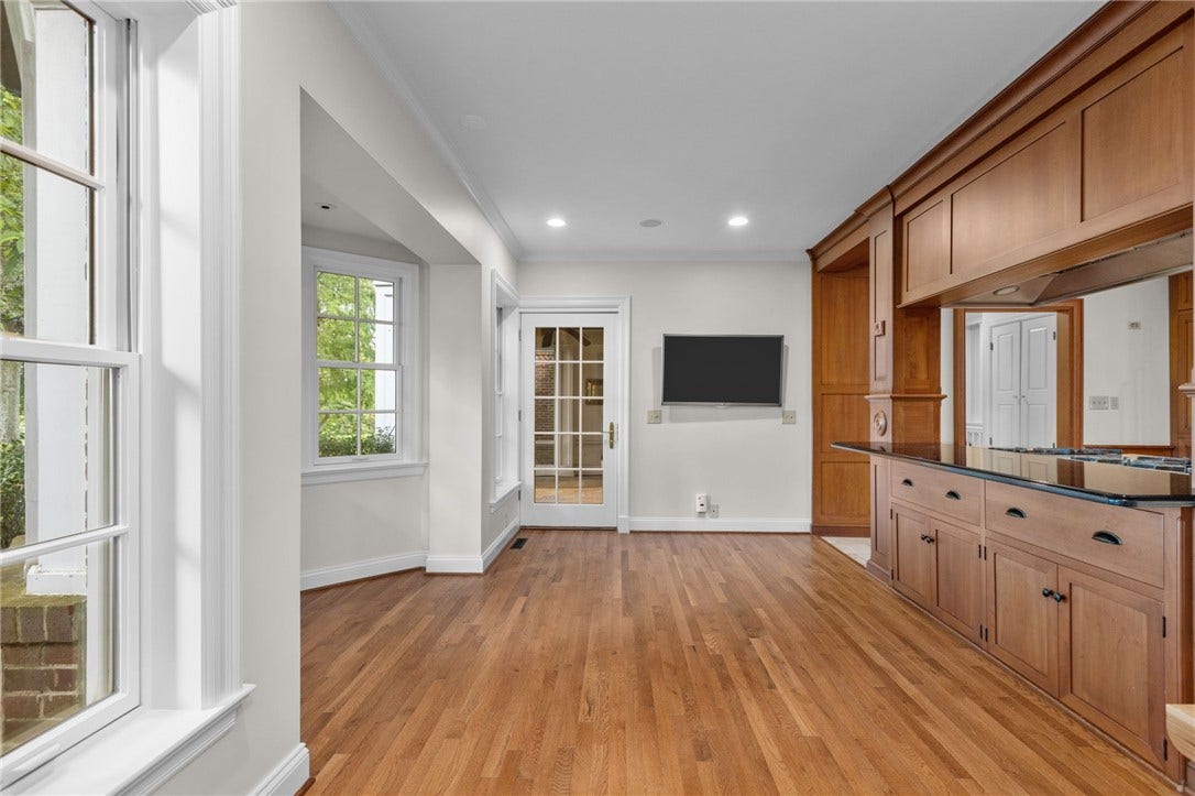 169 Country Club Rd, Sewickley, PA 15143