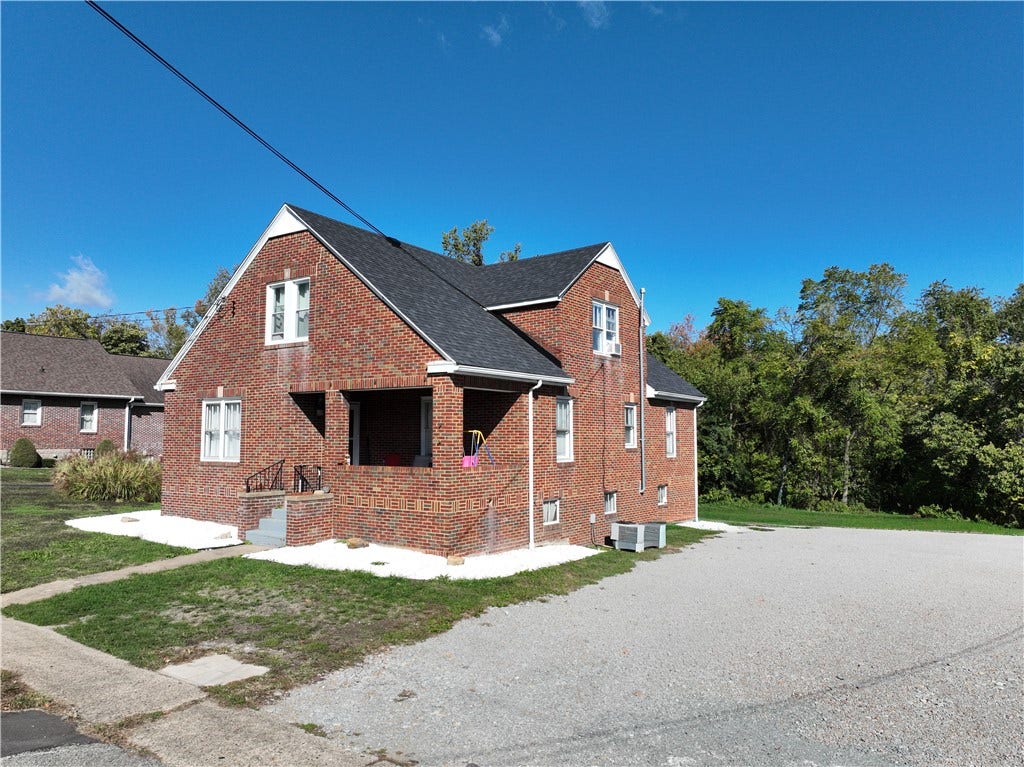 190 Dixon Blvd, Uniontown, PA 15401