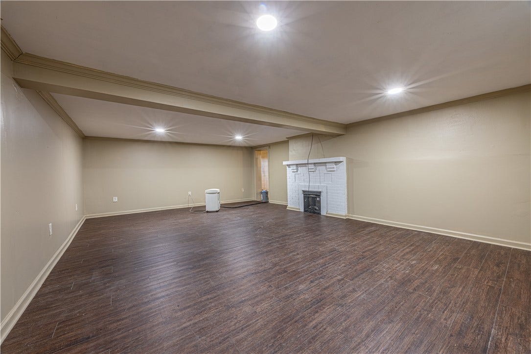 202 E Georgia Ave, Connellsville, PA 15425