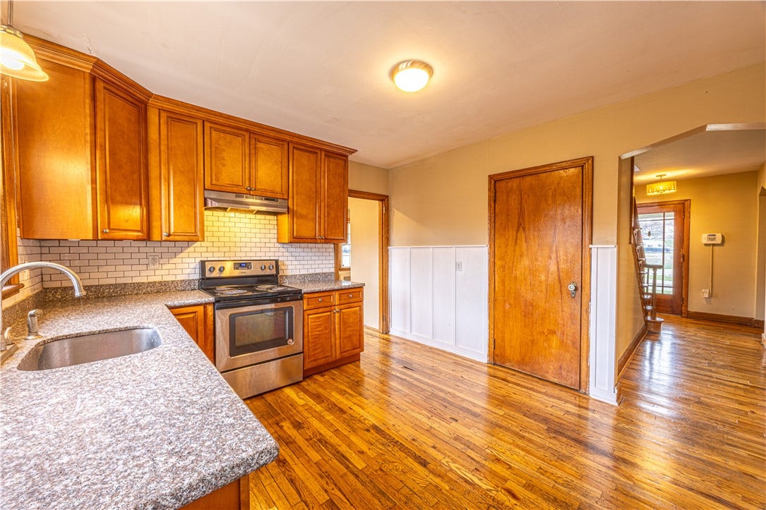 202 E Georgia Ave, Connellsville, PA 15425