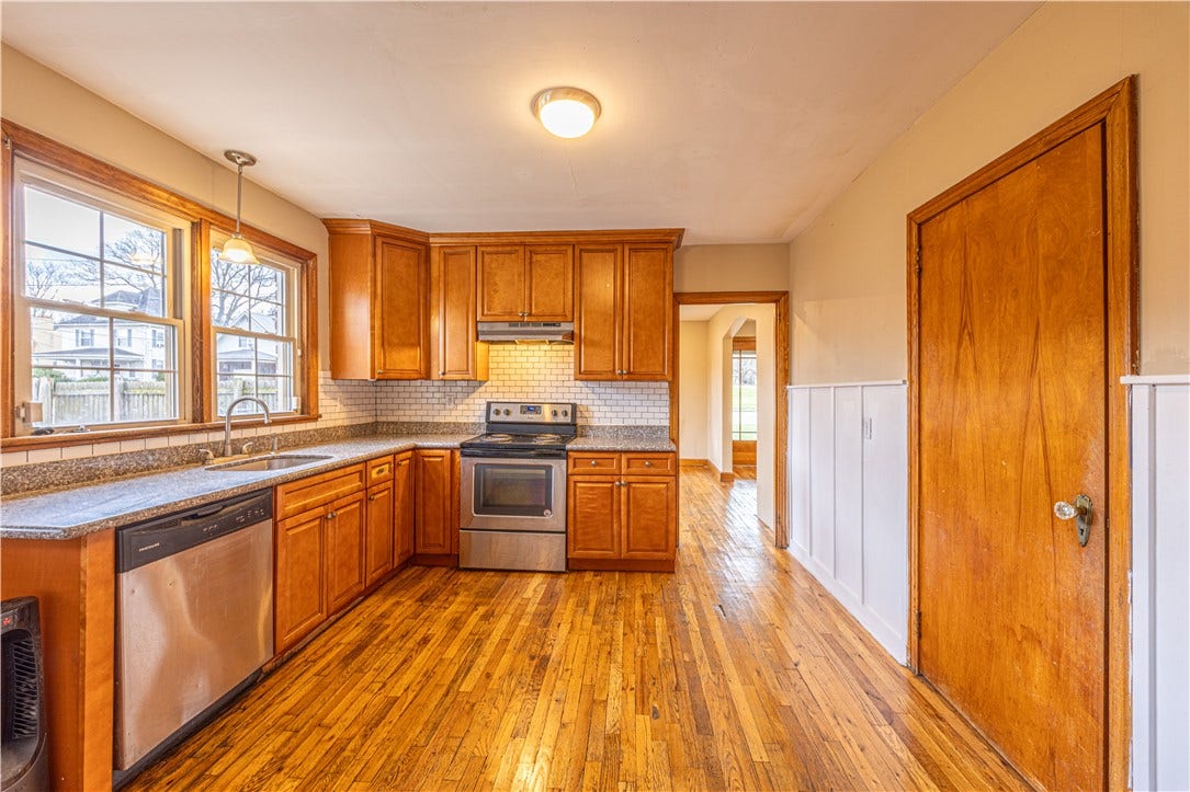 202 E Georgia Ave, Connellsville, PA 15425