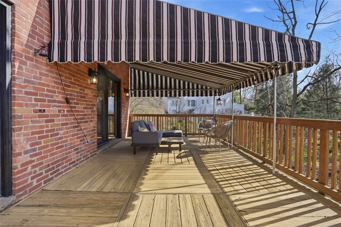 Alternate view of the covered deck