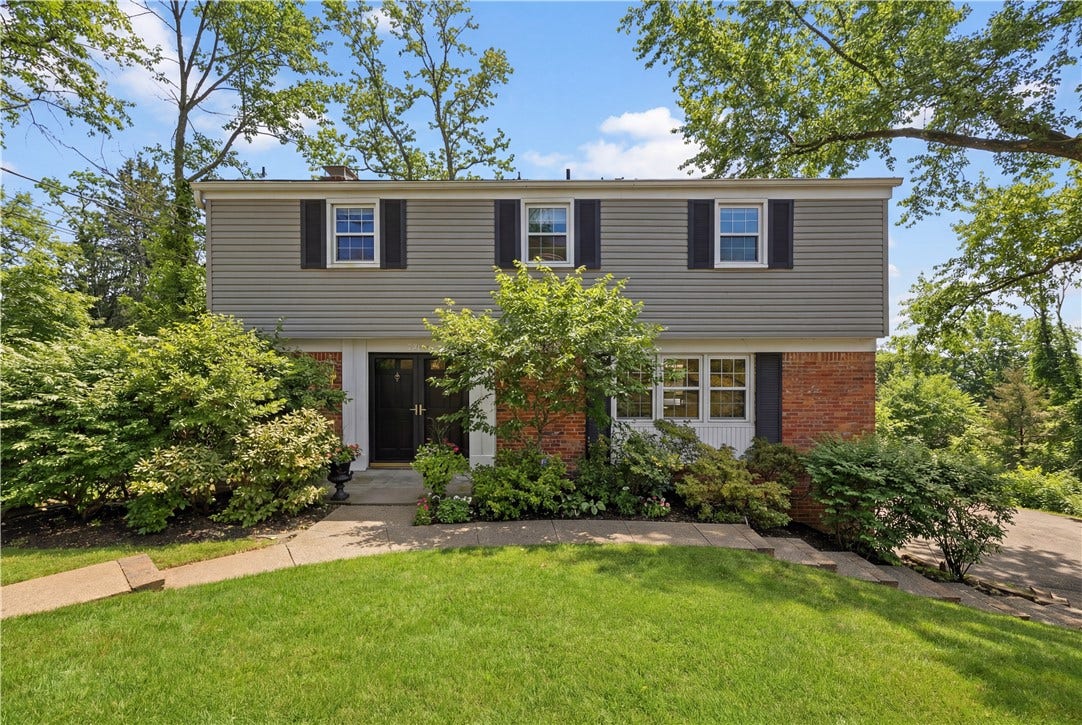 209 Grandview Drive S, Pittsburgh, PA 15215