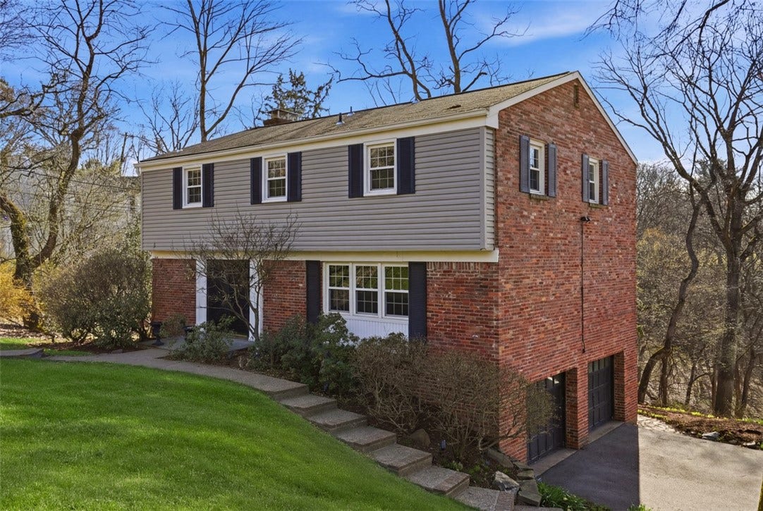 209 Grandview Drive S, Pittsburgh, PA 15215