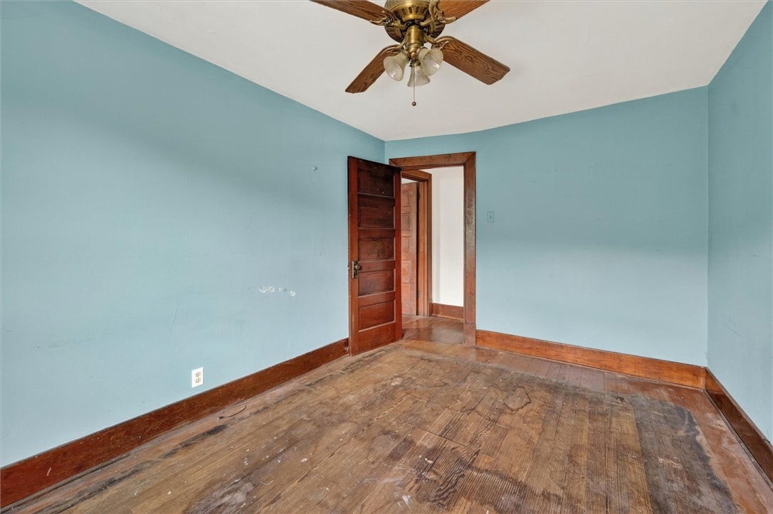 1824 Jefferson Ave, Washington, PA 15301
