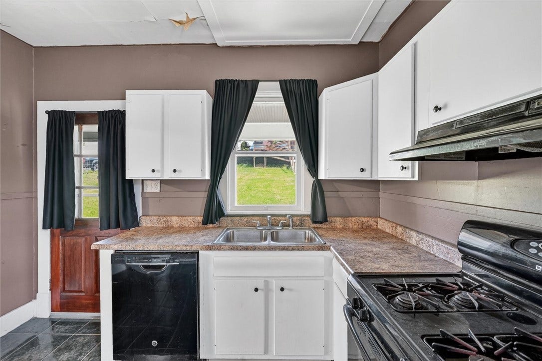 1824 Jefferson Ave, Washington, PA 15301