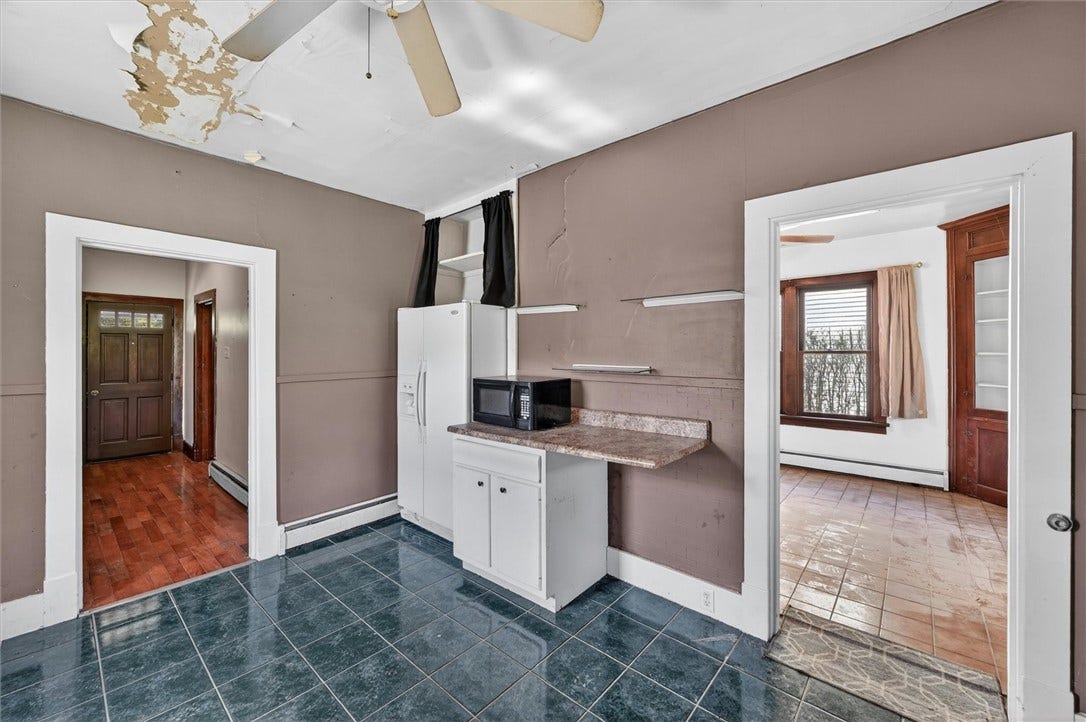 1824 Jefferson Ave, Washington, PA 15301