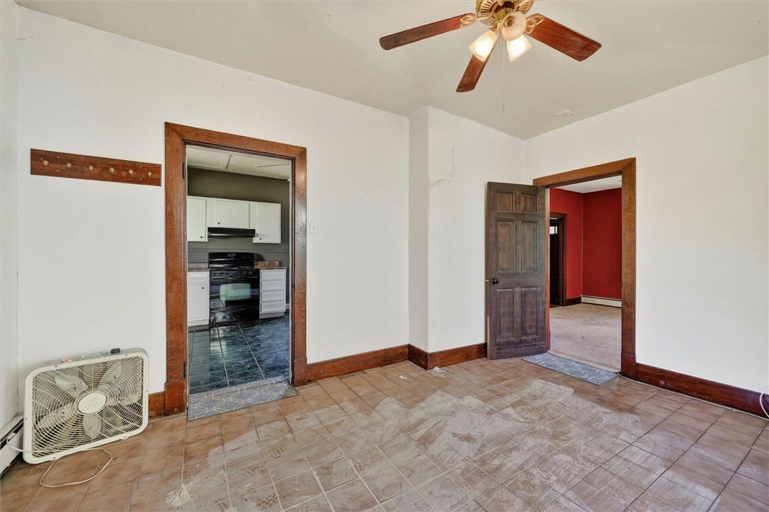 1824 Jefferson Ave, Washington, PA 15301