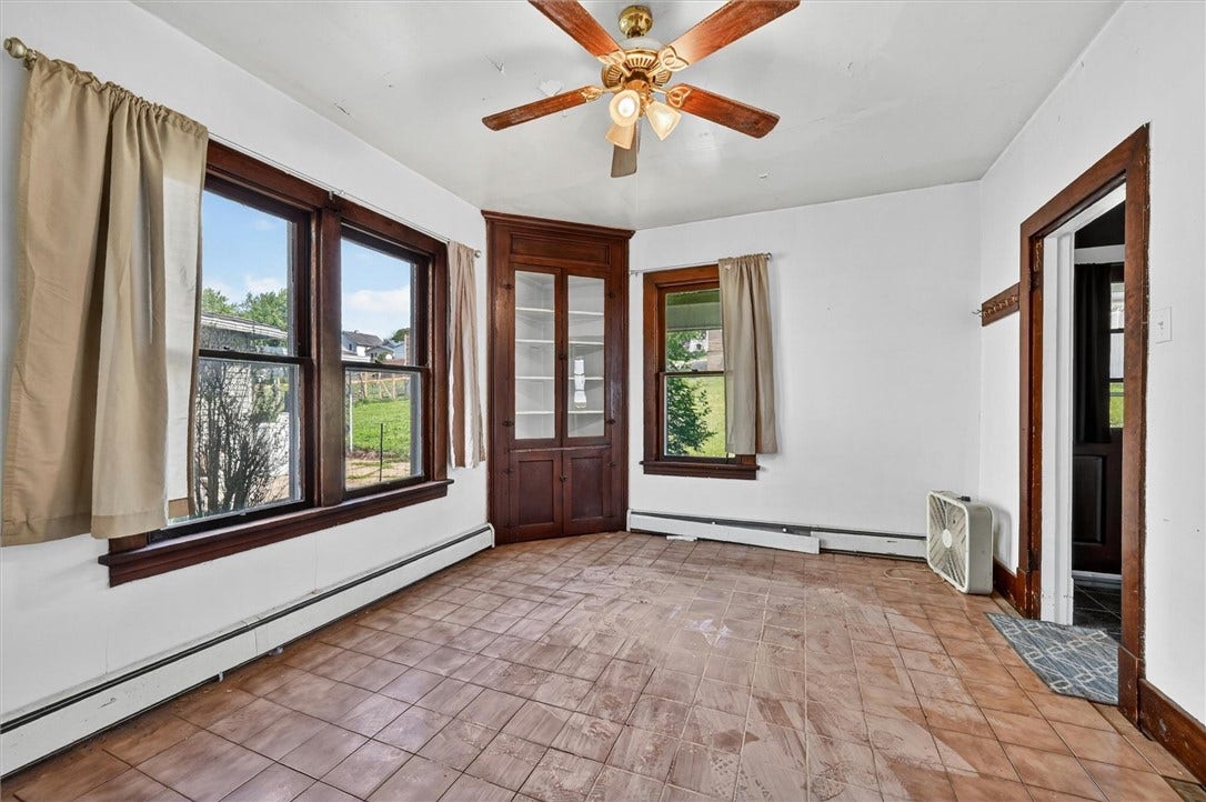 1824 Jefferson Ave, Washington, PA 15301