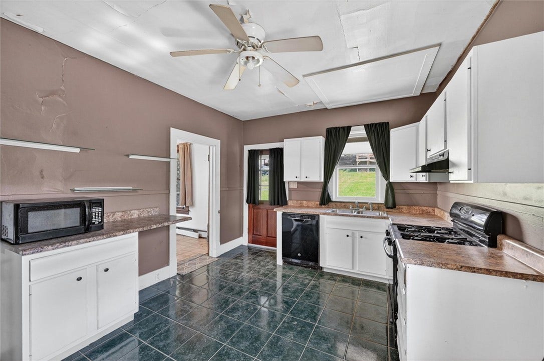 1824 Jefferson Ave, Washington, PA 15301
