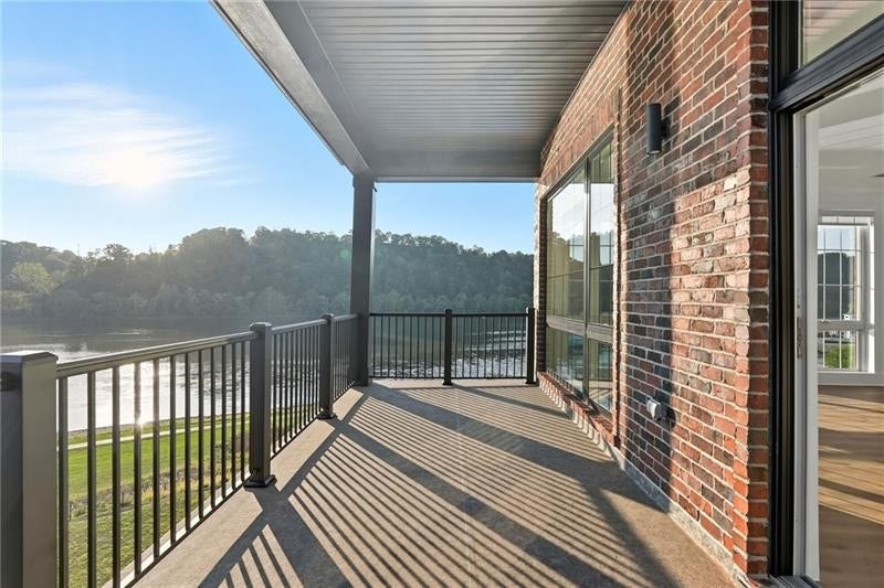 1 1st Street, #413, Oakmont, PA 15139