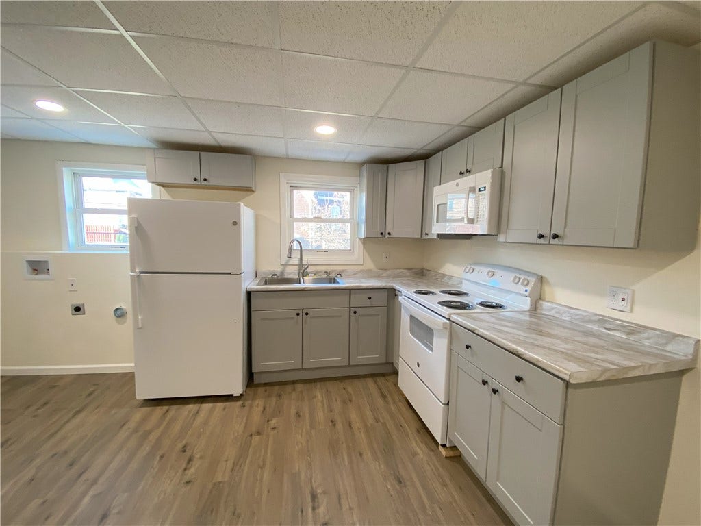 407 N Pittsburgh St, Connellsville, PA 15425