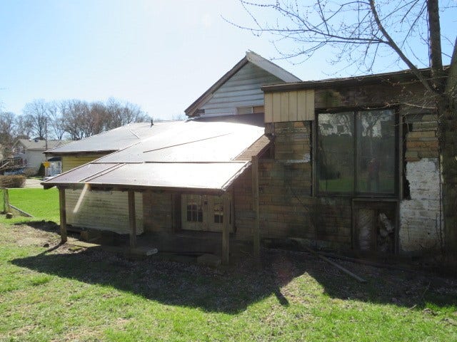 2888 Cherry St, Bethel Park, PA 15102