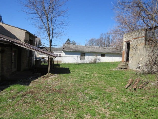 2888 Cherry St, Bethel Park, PA 15102