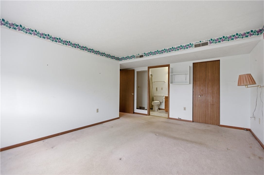 503 Clubhouse Dr, Washington, PA 15301