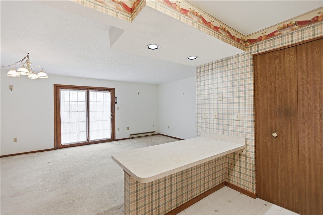 503 Clubhouse Dr, Washington, PA 15301