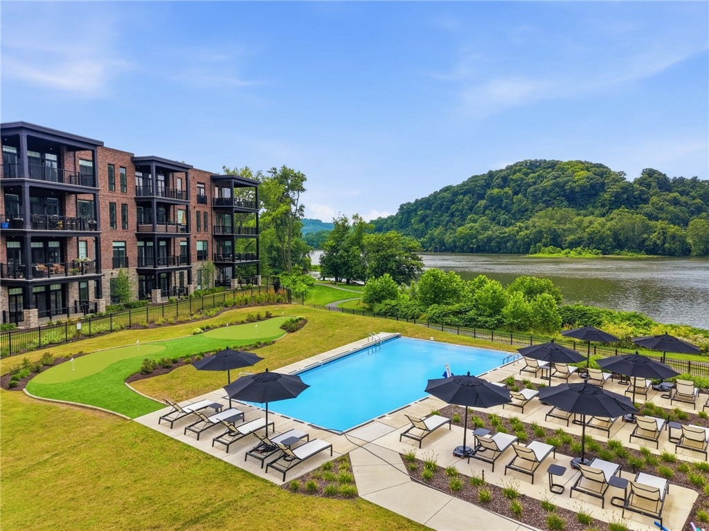 1 1st Street, #407, Oakmont, PA 15139