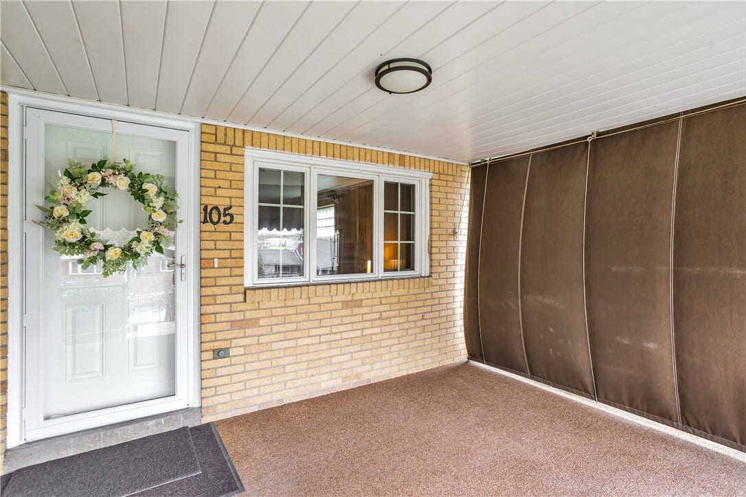 105 Northumberland Dr., Irwin, PA 15642
