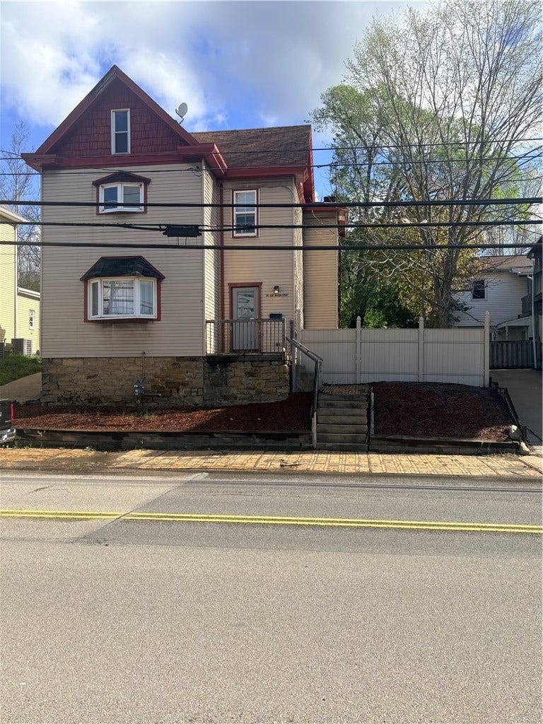 591 E Maiden Street, Washington, PA 15301