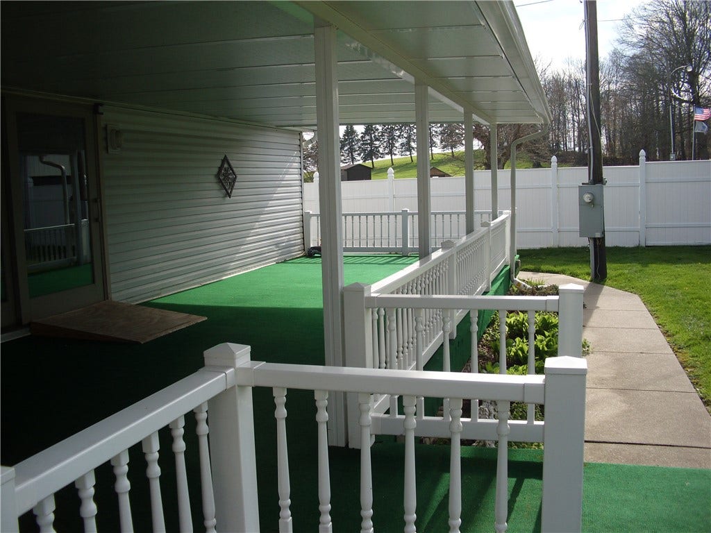 340 Deerfield, Washington, PA 15301